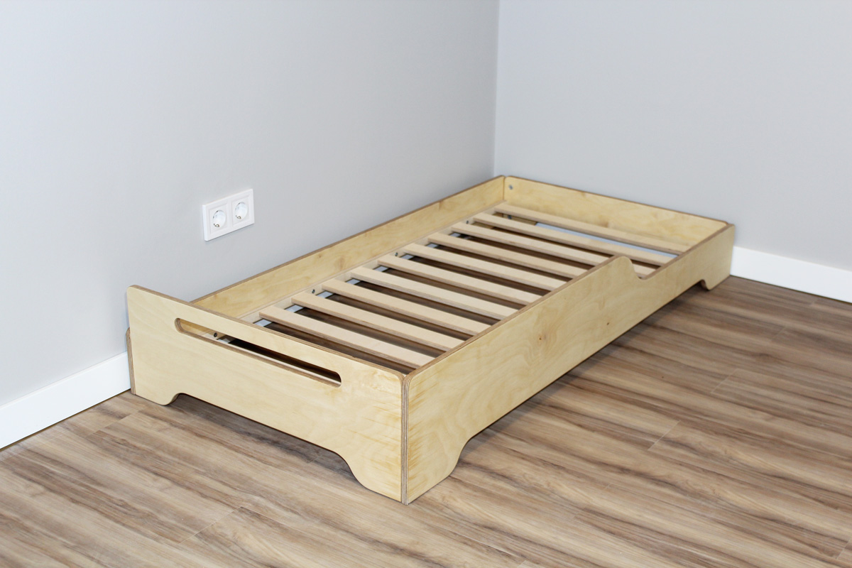 Low_bed_lea_one_scooped_right_7.jpg